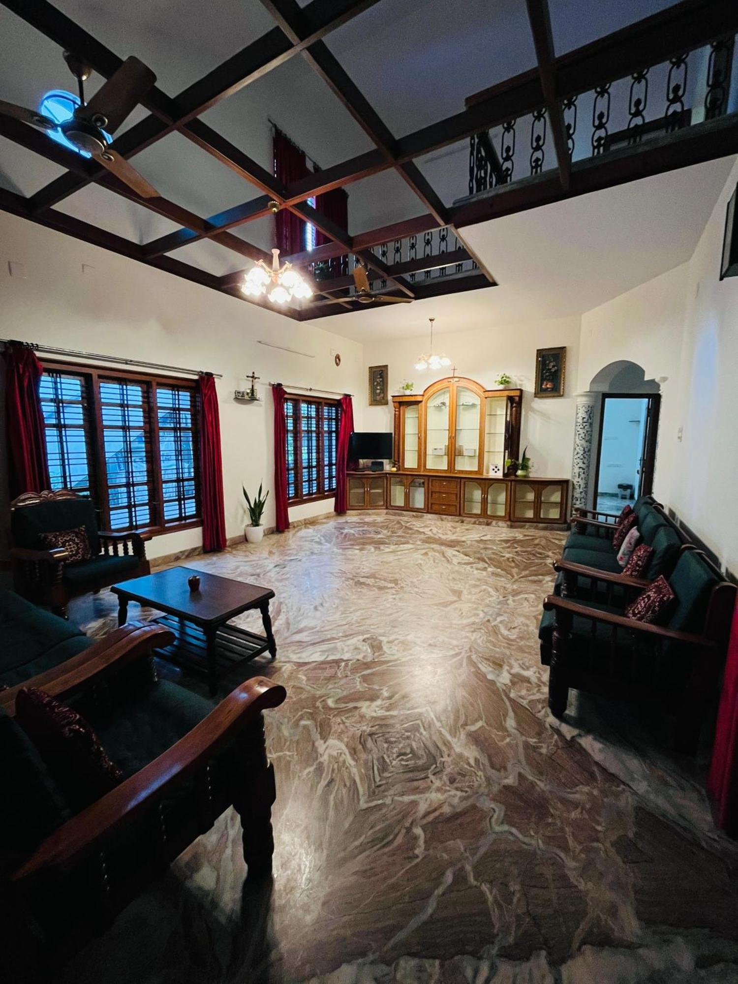 Spacious 3-Bedroom Private Villa In Mangalore - Ideal Getaway For Family And Friends Buitenkant foto